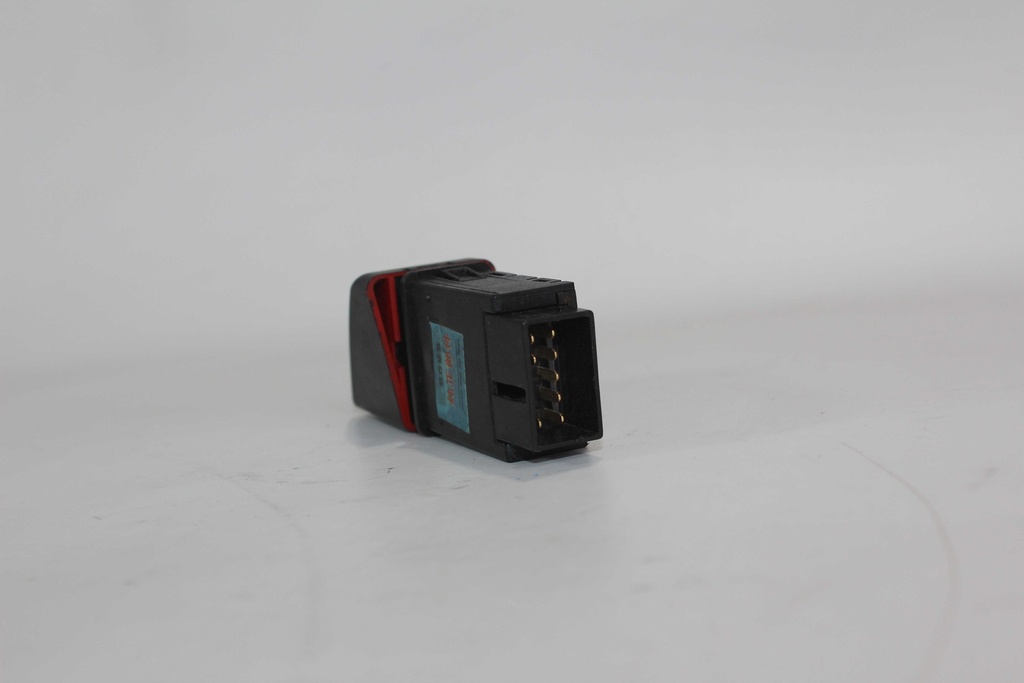 8c2c0c6b-1fda-4ad5-9f13-7a6d63f56337
