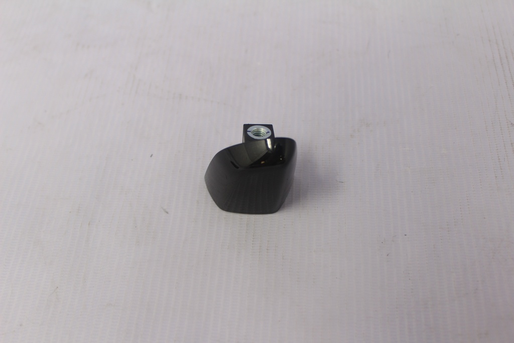 e480c5a4-86e1-48fd-a06a-13bf31ba3adc