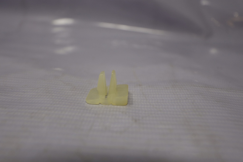 Tornillo del bloque